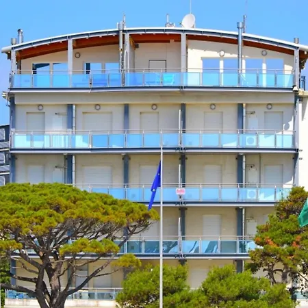 Lignano Flat With Balcony