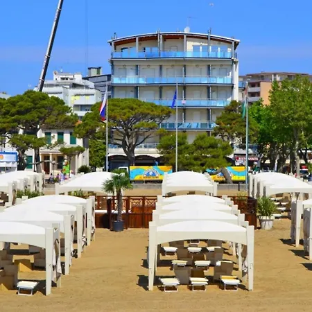 Lignano Flat With Balcony Apartment *
